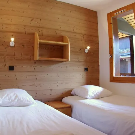 Apartment 2 Pieces A Avec Balcon Et Casier A Skis - Fr-1-291-799 *